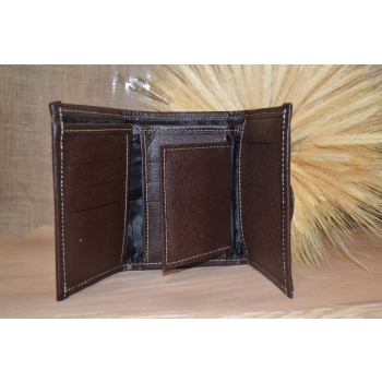 Portfel mały skórzany ciemnobrązowy z kwiatowym kolorowym haftem .